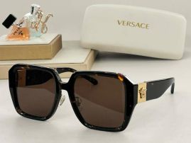 Picture of Versace Sunglasses _SKUfw56615202fw